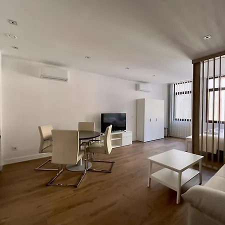 Apartamentos Alfisa Puerta Del Sol Madrid Exterior photo