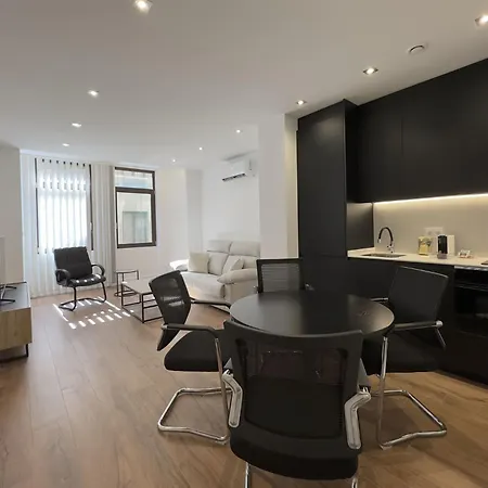 Apartamentos Alfisa Puerta Del Sol Madrid Exterior photo