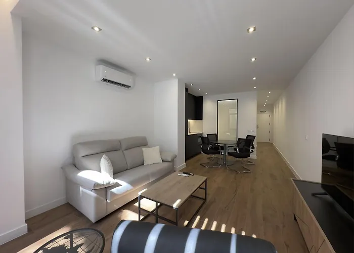 Apartamentos Alfisa Puerta Del Sol